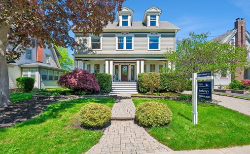 House in Cranford, New Jersey, United States 1