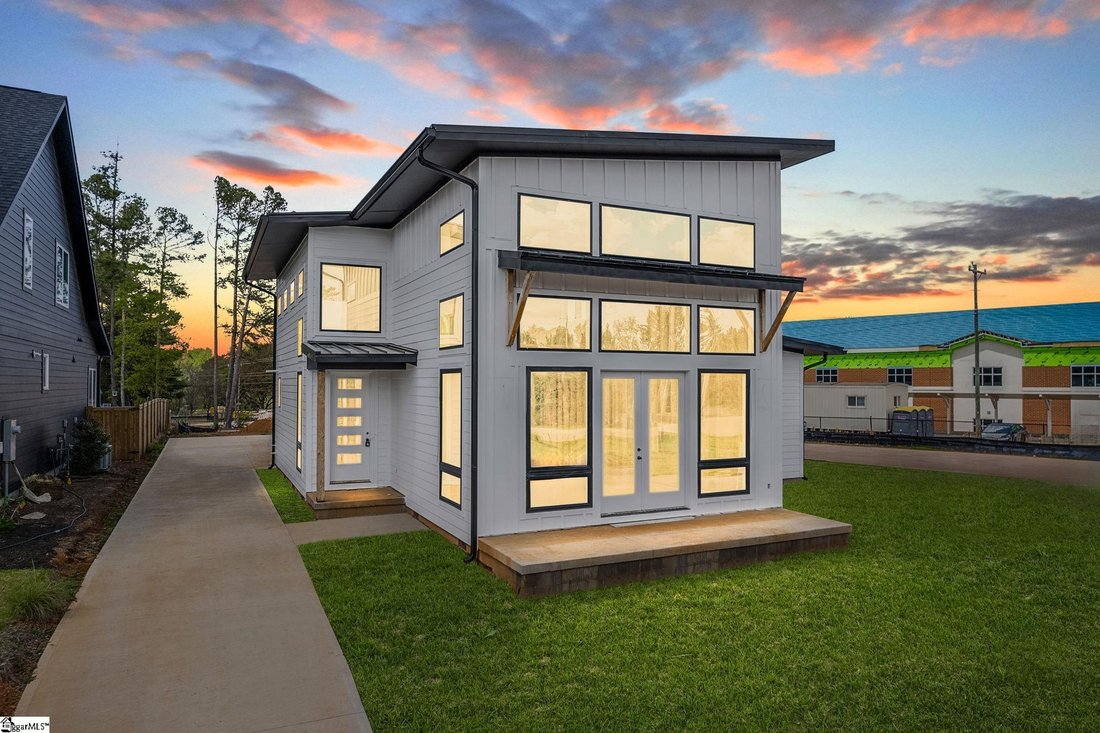 House in Greenville, South Carolina, United States 2 - 17794145