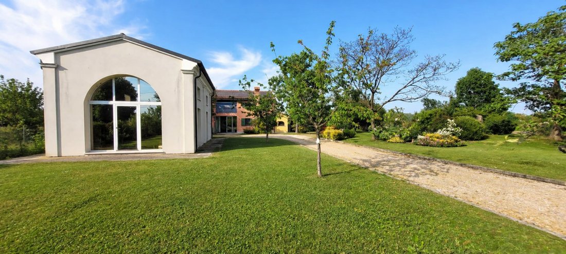 House in Mejaniga, Veneto, Italy 1 - 17800800