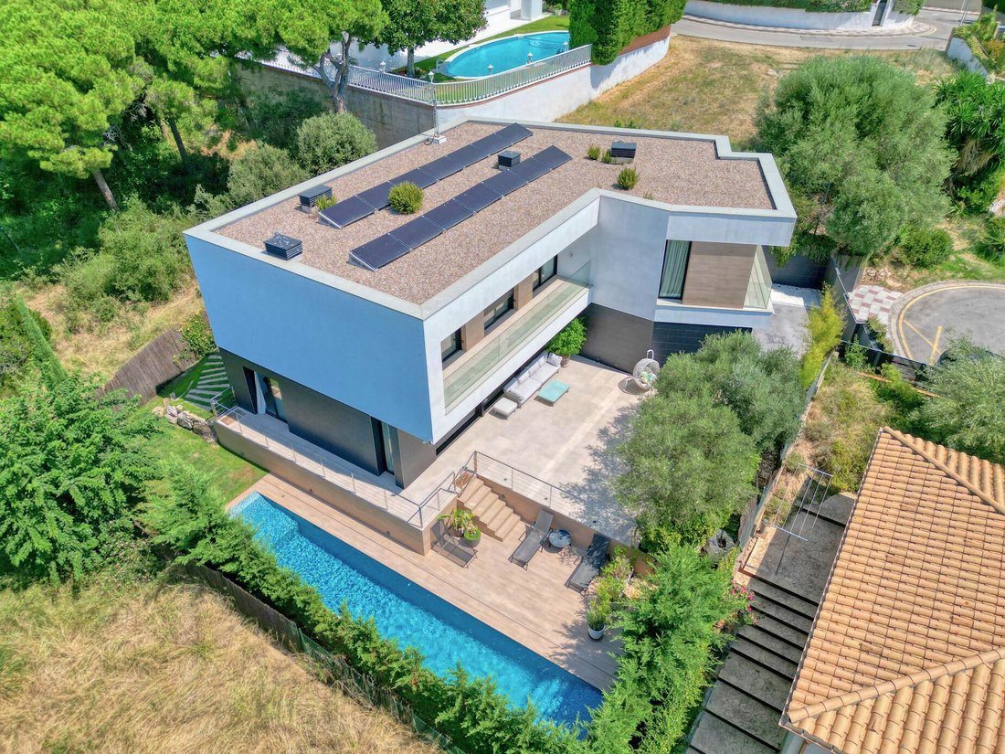 Villa in Platja d'Aro, Catalonia, Spain 1 - 16989213