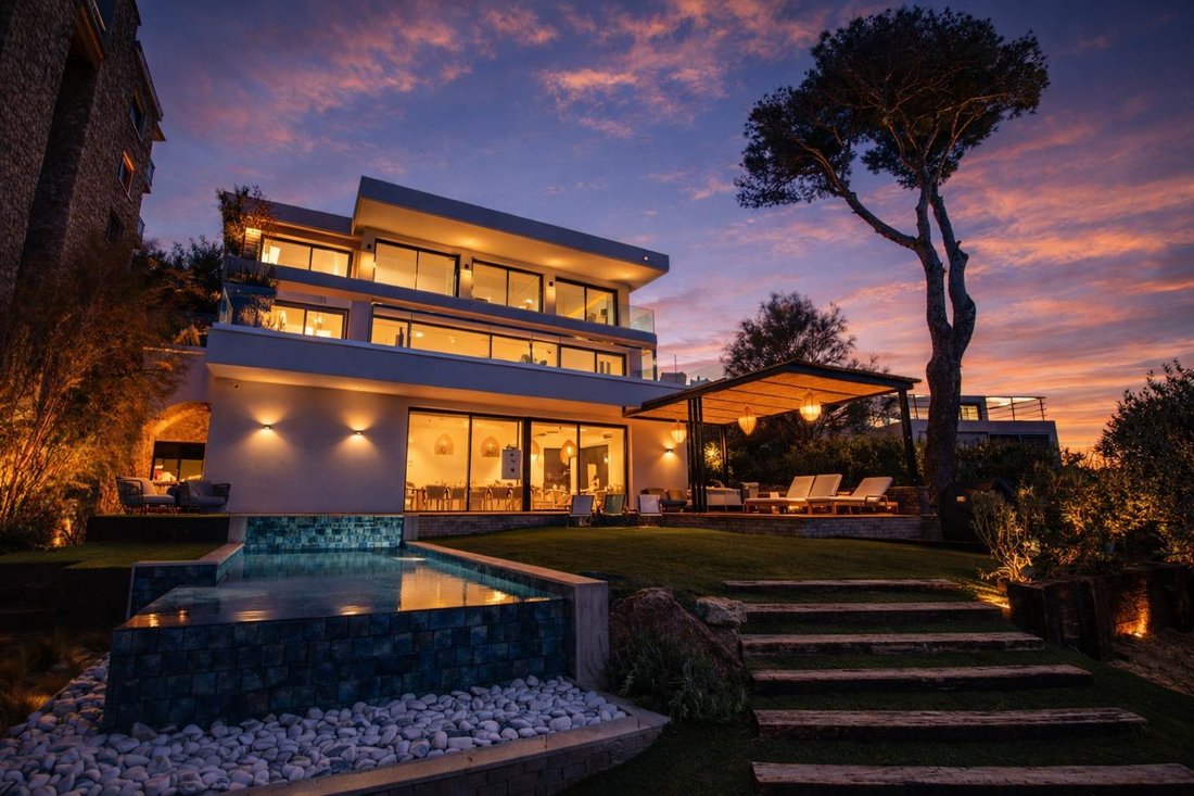 Villa in Sant Feliu de Guixols, Catalonia, Spain 2 - 16988661