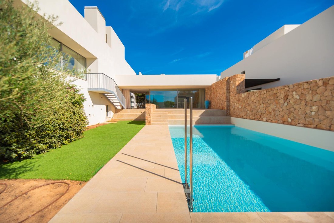 Villa in Sant Josep de sa Talaia, Balearic Islands, Spain 4 - 16988506