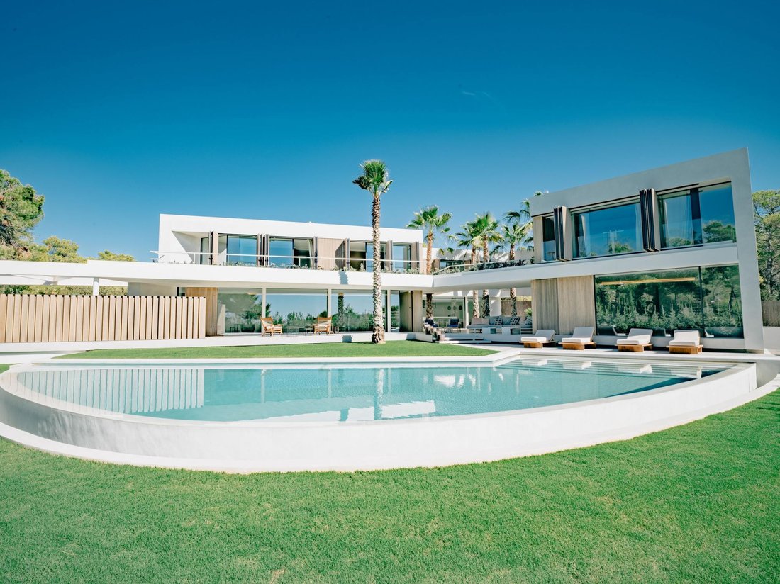 Villa in Sant Josep de sa Talaia, Balearic Islands, Spain 4 - 16989467