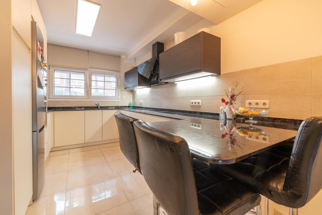 Villa in Gava, Catalonia, Spain 5 - 16988400
