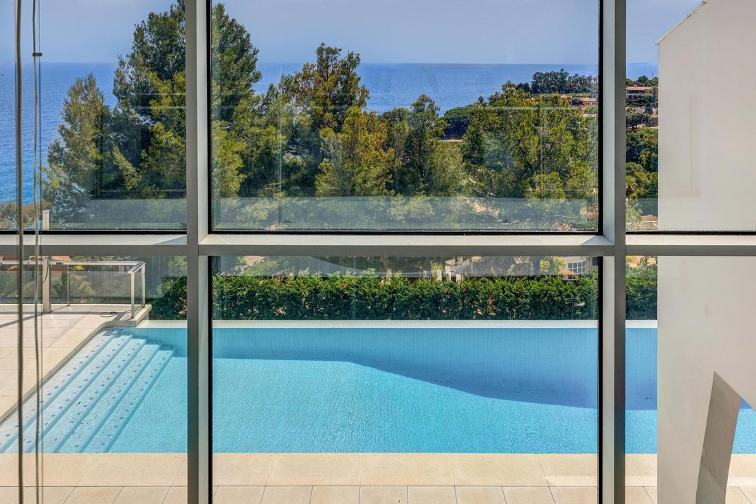 Villa in Blanes, Catalonia, Spain 4 - 17425140