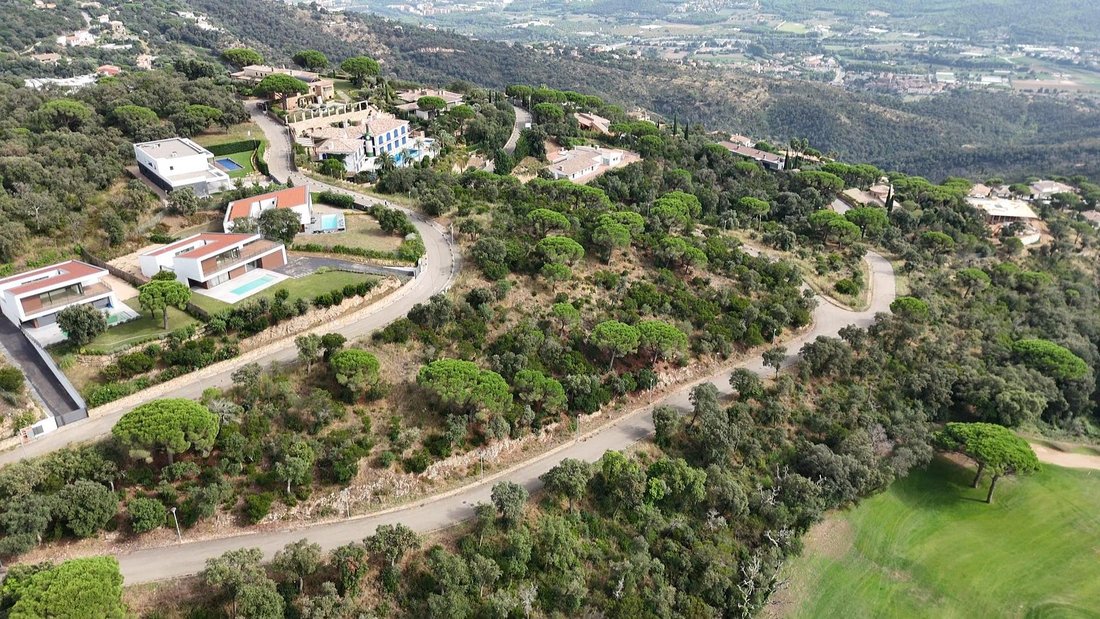 Land in Platja d'Aro, Catalonia, Spain 2 - 16989263