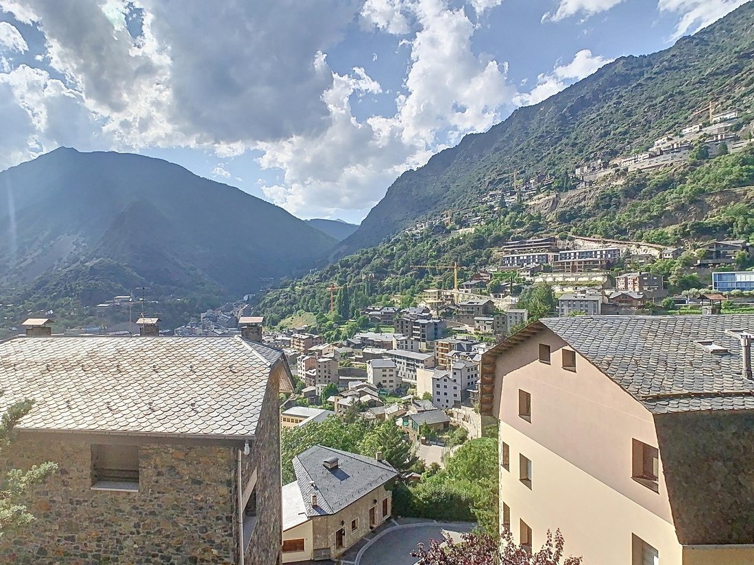 Villa in Escaldes-Engordany, Escaldes-Engordany, Andorra 1 - 16989114