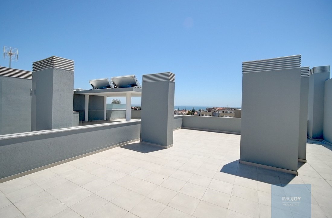 Apartment in Carcavelos e Parede, Lisbon, Portugal 2 - 17797734