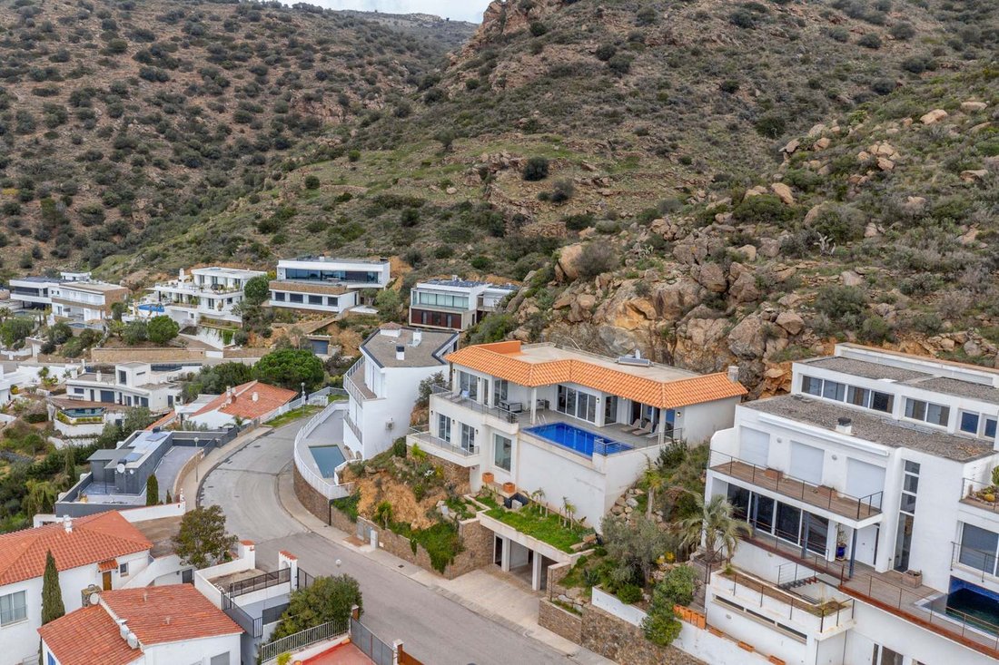 Villa in Roses, Catalonia, Spain 5 - 17286451