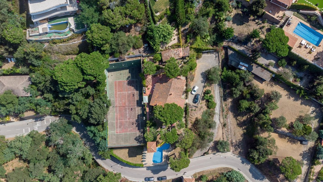 Villa in Lloret de Mar, Catalonia, Spain 1 - 16989599