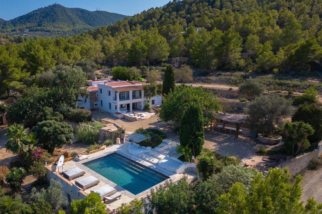Villa in Sant Josep de sa Talaia, Balearic Islands, Spain 1 - 16989078