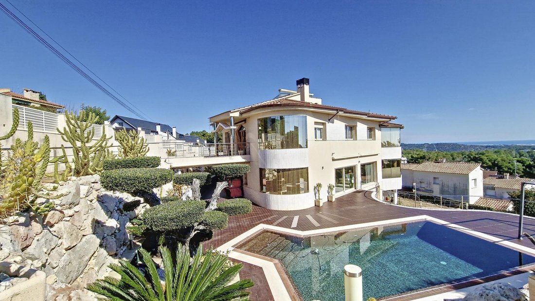 Villa in Cunit, Catalonia, Spain 1 - 16987767