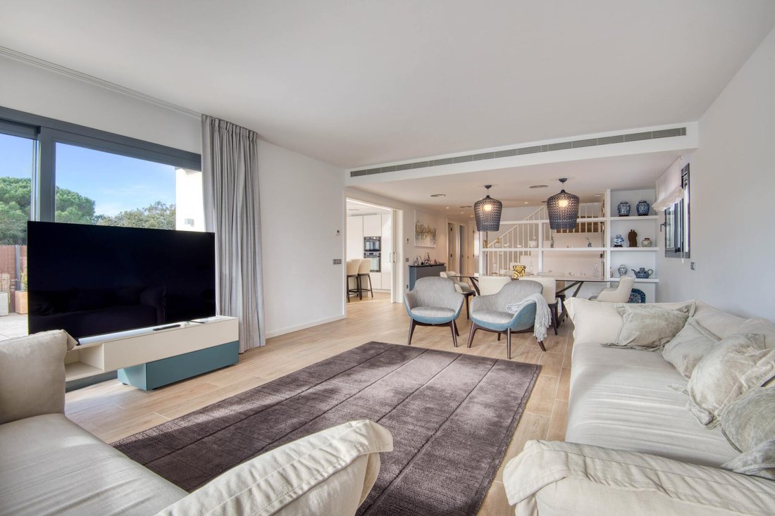 Villa in Sant Feliu de Guixols, Catalonia, Spain 3 - 17135227