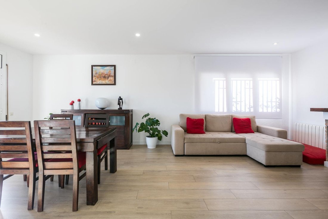 Villa in Castelldefels, Catalonia, Spain 4 - 17103744