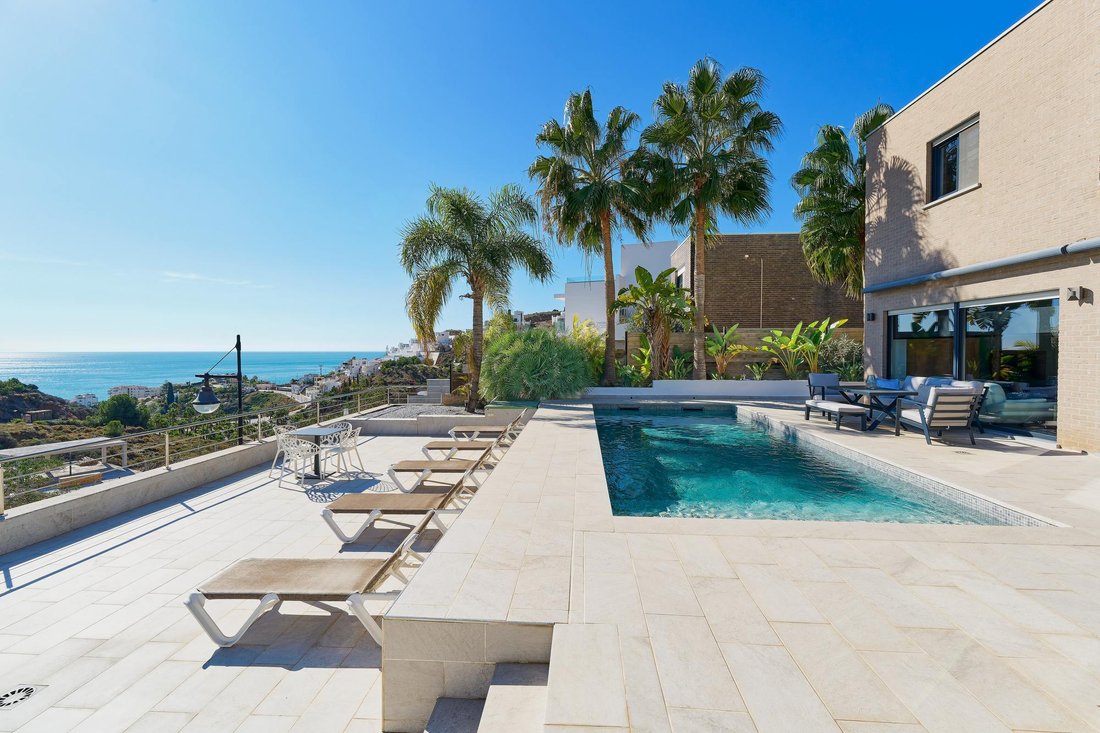 Villa in Torrox, Andalusia, Spain 2 - 16987929