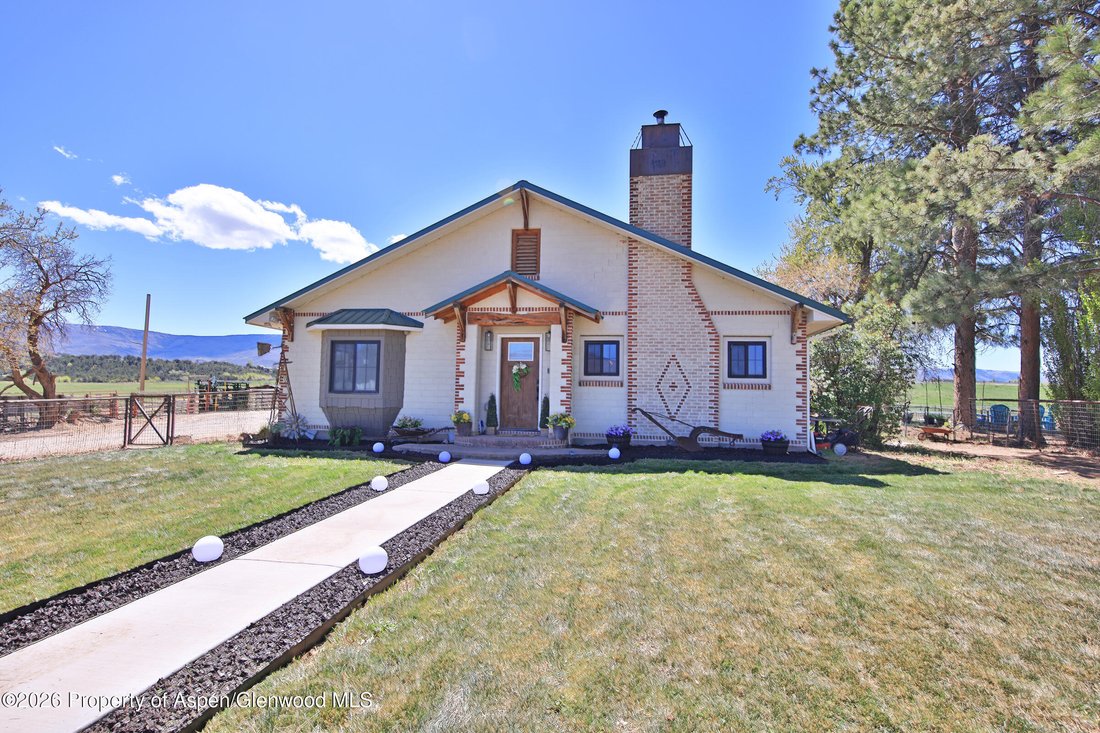 House in Collbran, Colorado, United States 1 - 17798288