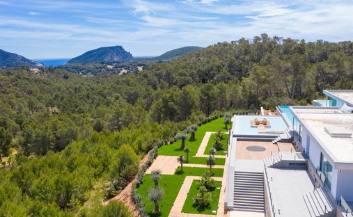 Villa in Santa Eulària des Riu, Balearische Inseln, Spanien 1