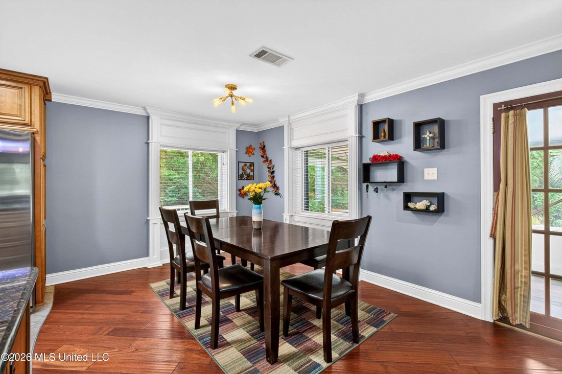 House in Ocean Springs, Mississippi, United States 4 - 17800433