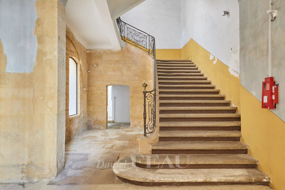 Comtale-Cente-Cours Mirabeau, Aix-en-Provence, France 5 - 17797344