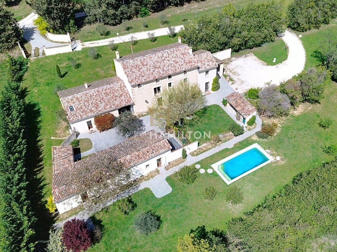 Villa in Ouest, Monteux, France 3 - 17796756