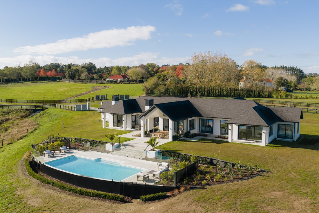 House in Coatesville, Auckland, New Zealand 1 - 17800750