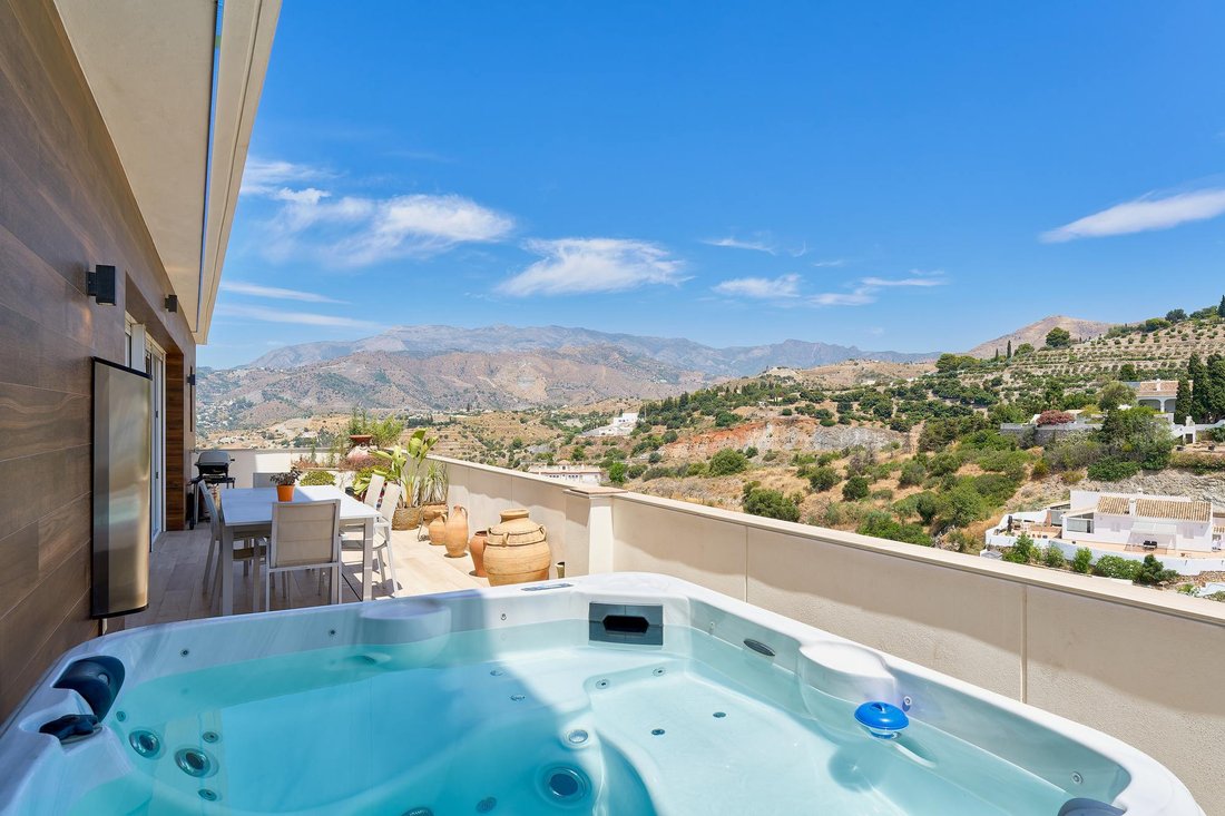 Villa in La Herradura, Almunecar, Spain 4 - 16988815