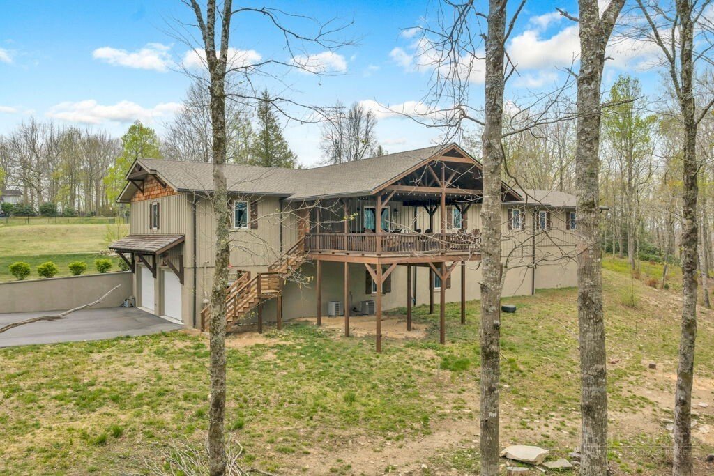 House in Newland, North Carolina, United States 1 - 17795822