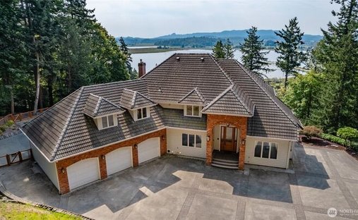House in Sedro-Woolley, Washington, United States 1