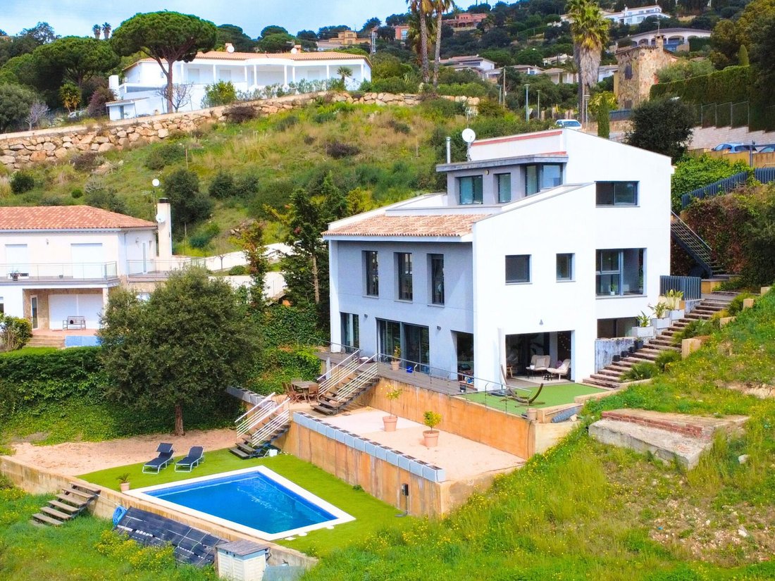 Villa in Platja d'Aro, Catalonia, Spain 1 - 16989656