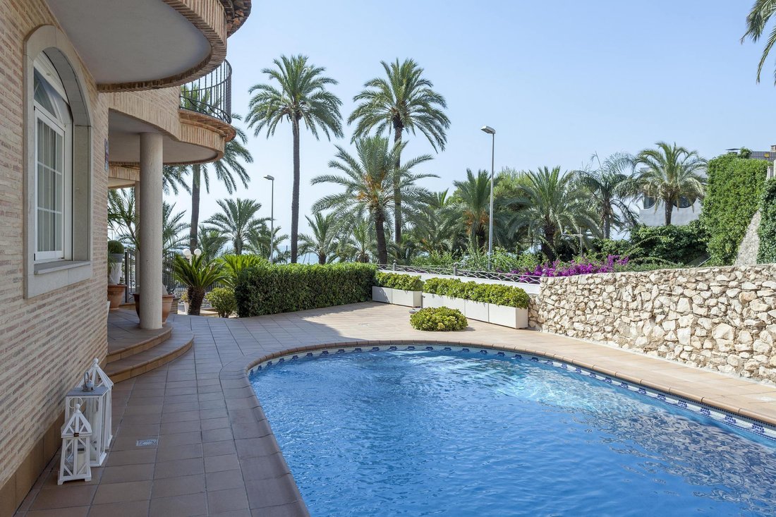 Villa in Cullera, Valencian Community, Spain 3 - 16989523