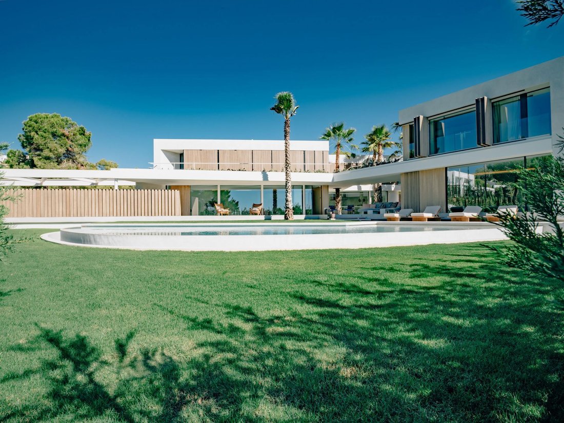 Villa in Sant Josep de sa Talaia, Balearic Islands, Spain 2 - 16989467