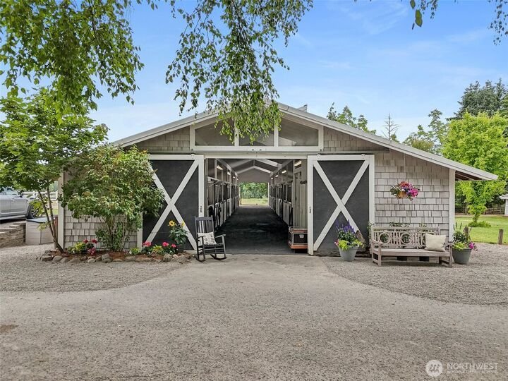 Farm Ranch in Sammamish, Washington, United States 1 - 17644481