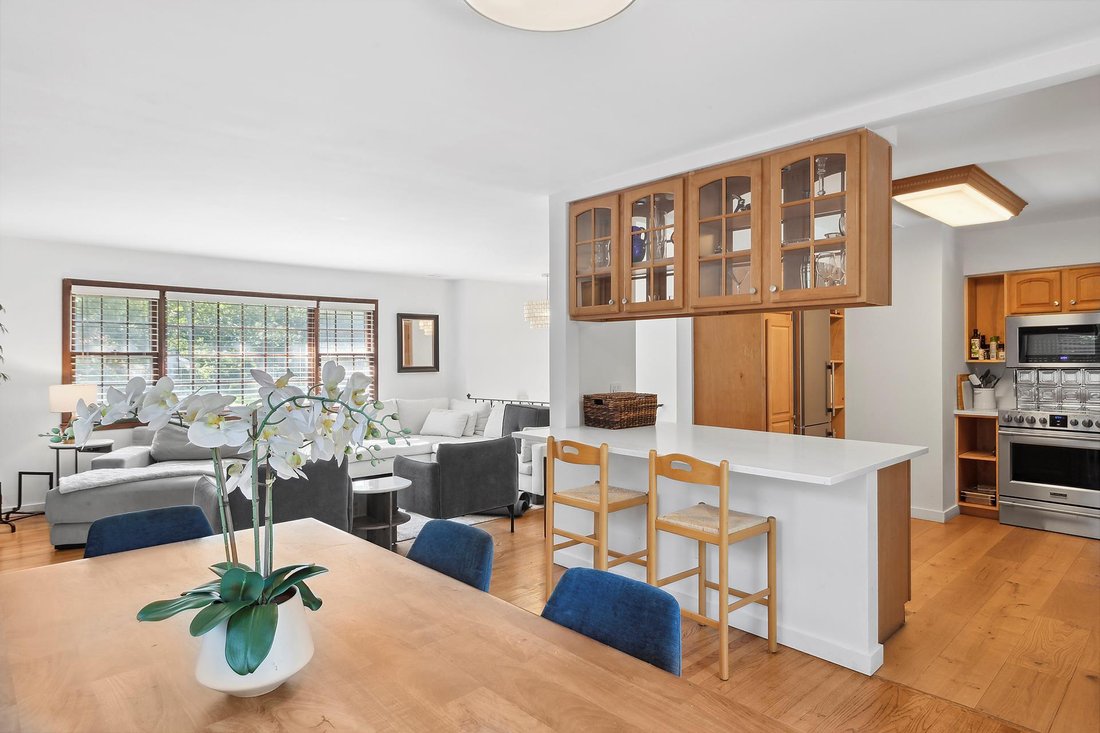 House in Sag Harbor, New York, United States 5 - 15877626