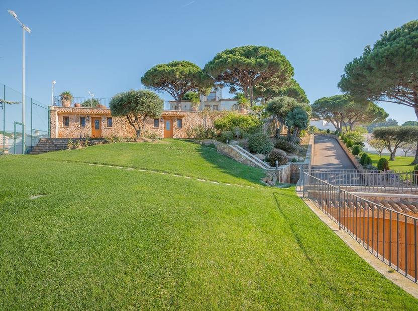 Villa in Sant Feliu de Guixols, Catalonia, Spain 5 - 16989789