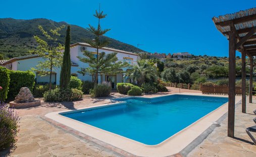 Country House in Alcaucin, Andalusia, Spain 1