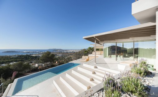 Villa in Jesus, Santa Eularia des Riu, Balearic Islands 1