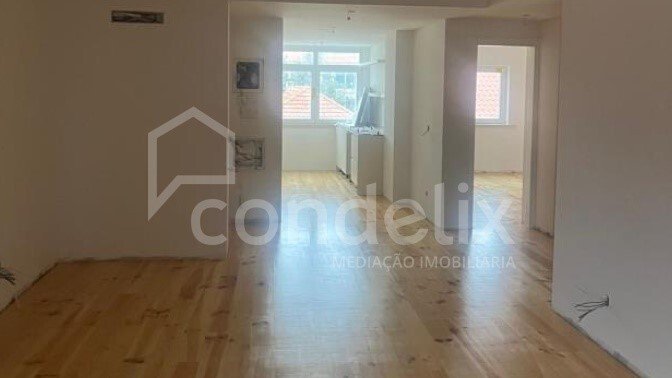 Apartment in Estoril, Cascais e Estoril, Lisbon 3 - 17268624