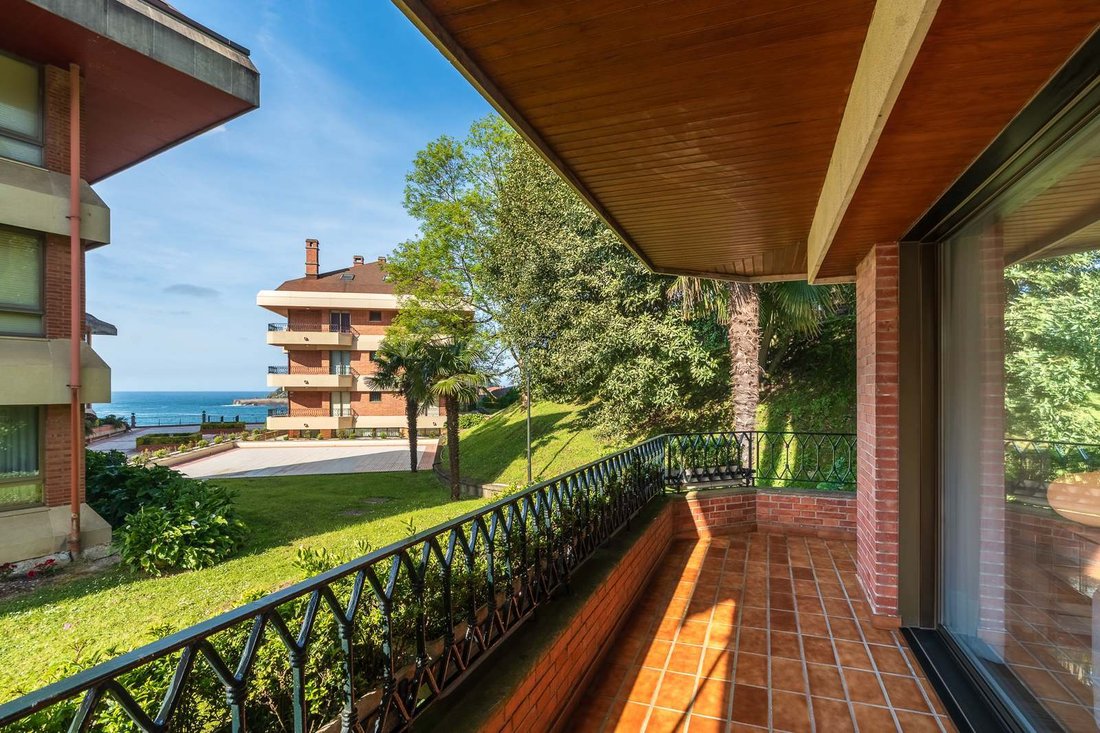 Apartment in Centro, Donostia-San Sebastian, Spain 3 - 17760000