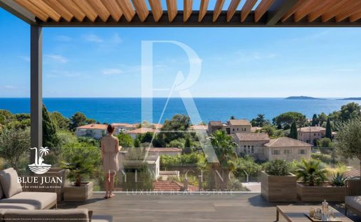 Apartment in Antibes, Provence-Alpes-Côte d'Azur, France 1