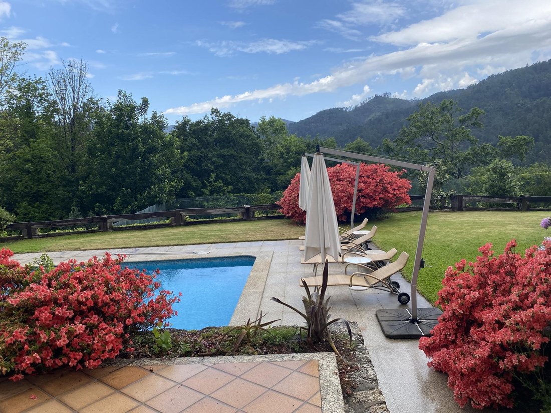 Villa in Braga (Maximinos, Se e Cividade), Braga, Portugal 3 - 16988095