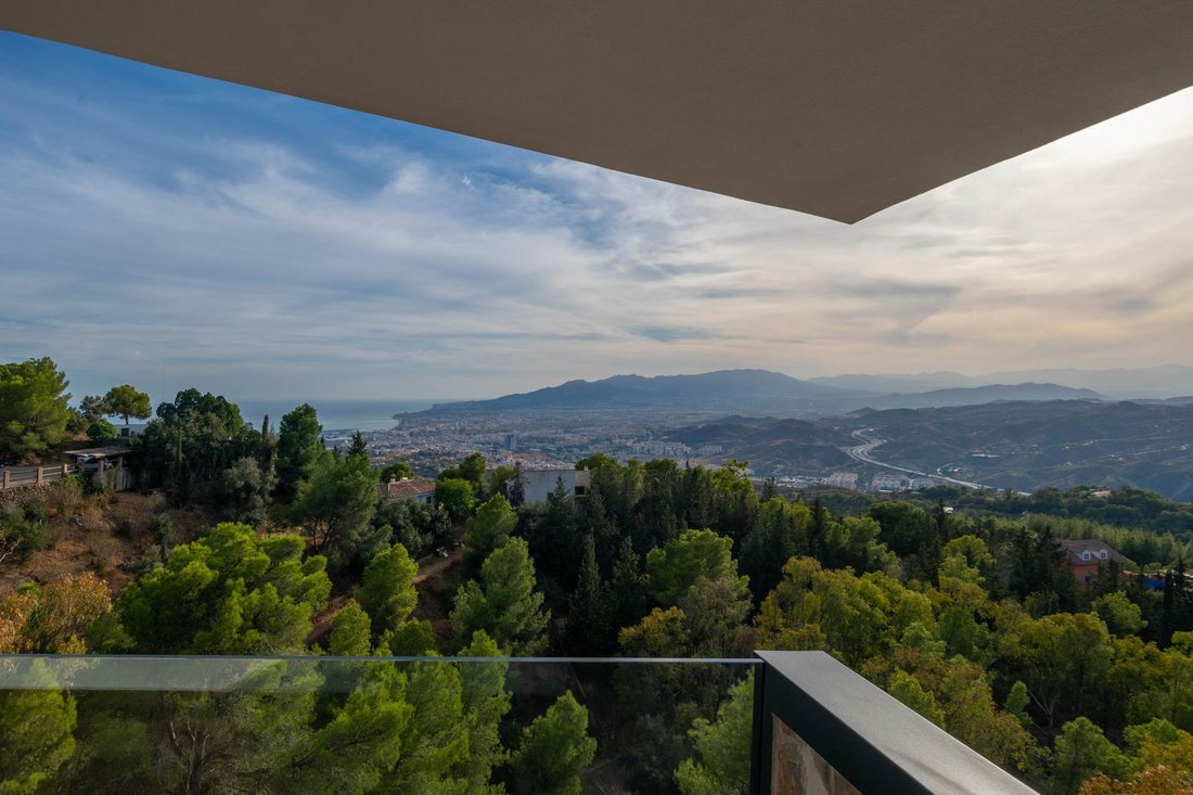Villa in Este, Malaga, Spain 1 - 16988566