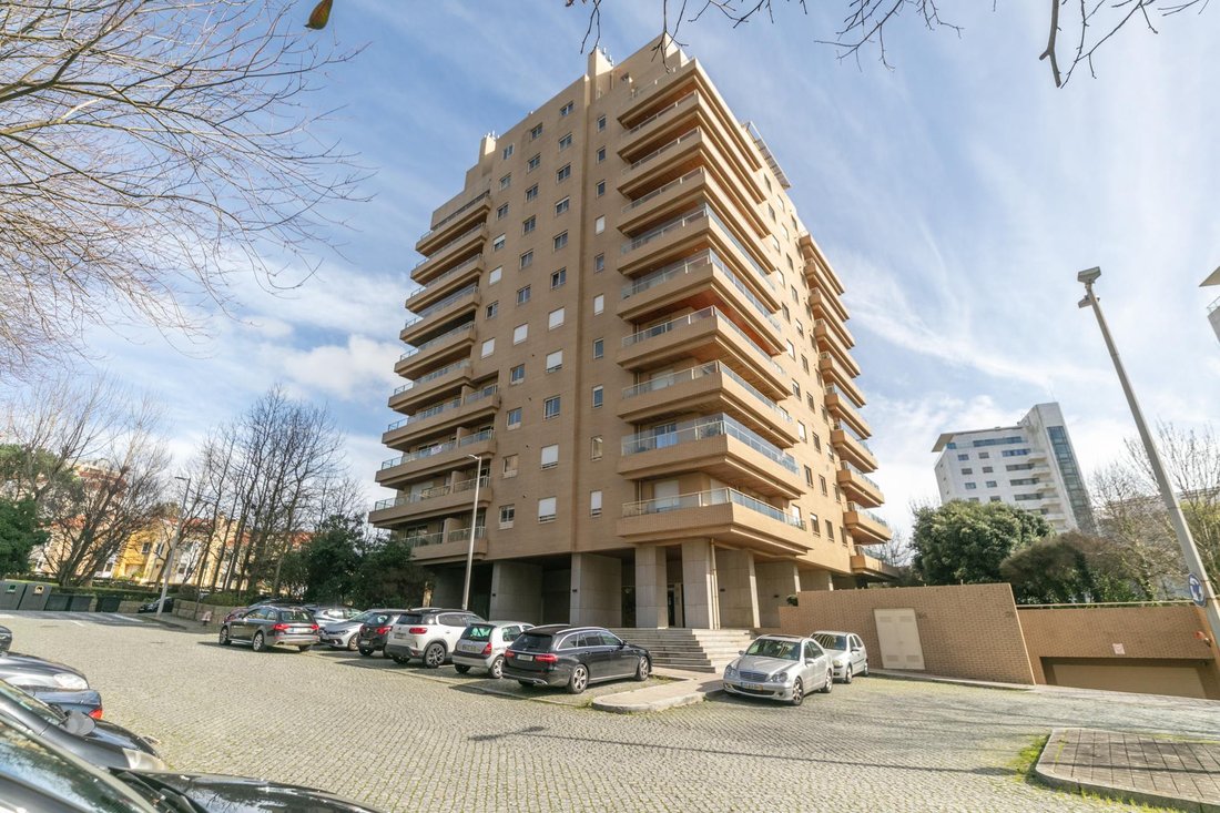 Apartment in Aldoar, Foz do Douro e Nevogilde, Porto District, Portugal 1 - 17333573