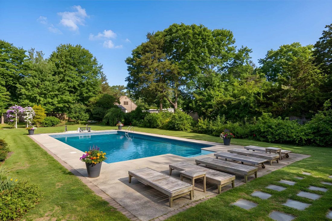 House in Hampton Bays, New York, United States 2 - 17797443