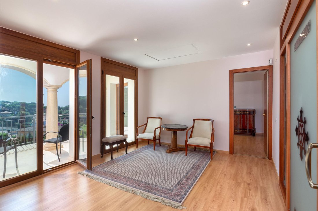 Villa in Calonge i Sant Antoni, Catalonia, Spain 4 - 16989516