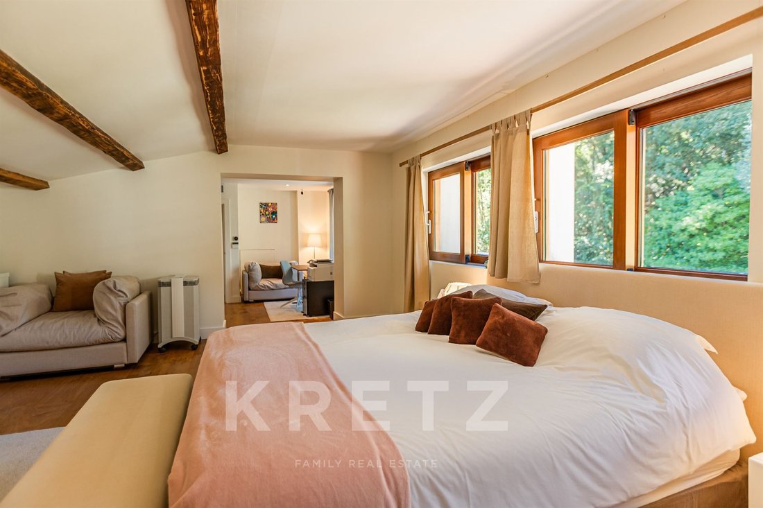 House in Mougins, Provence-Alpes-Côte d'Azur, France 4 - 17797507