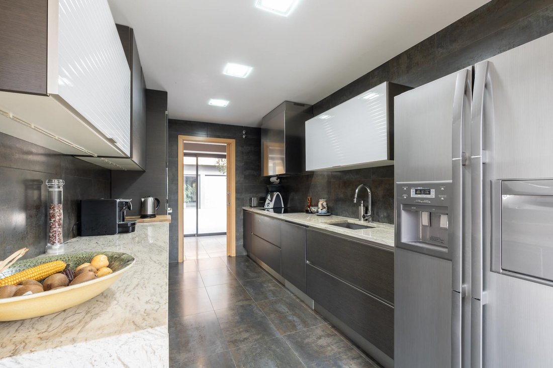 Villa in Sant Cugat del Valles, Catalonia, Spain 4 - 16987860