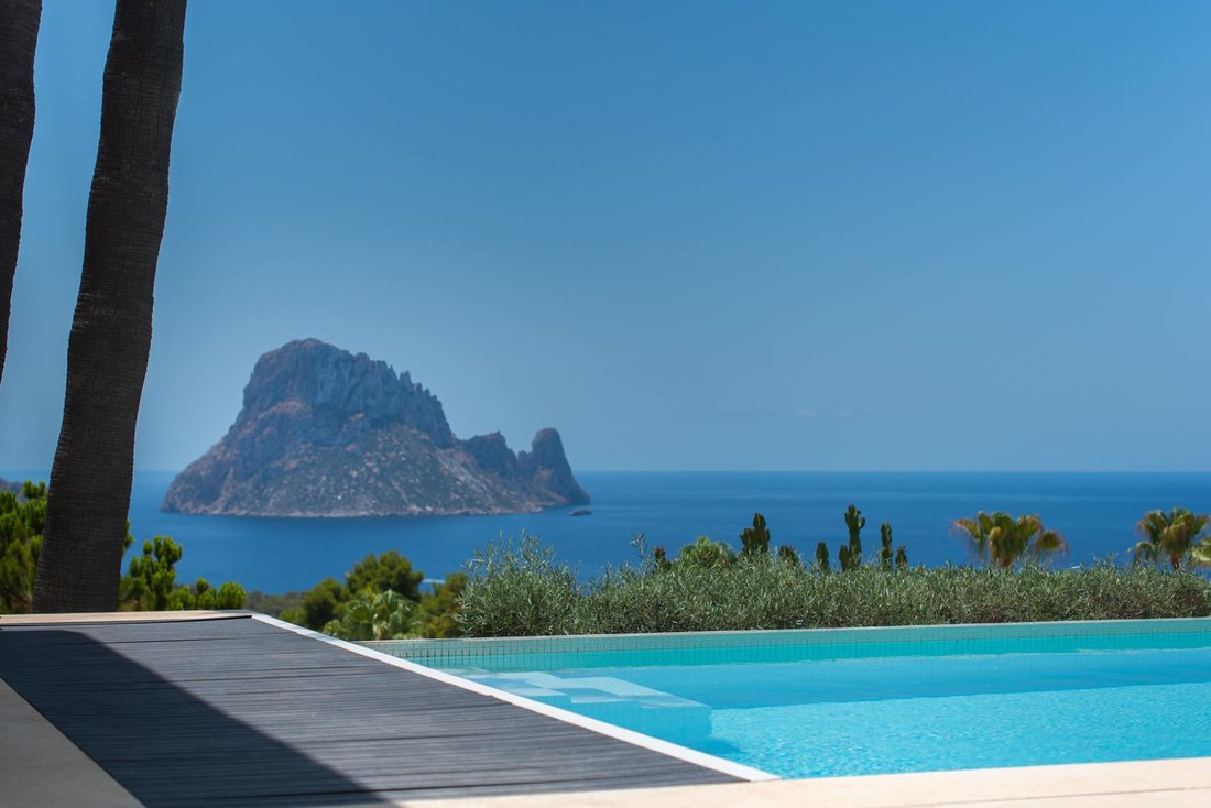 Villa en Islas Baleares, España 1 - 16988811