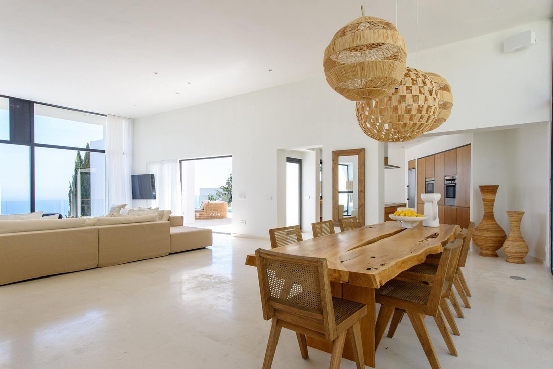 Villa in Sant Antoni de Portmany, Balearic Islands, Spain 3 - 16989276