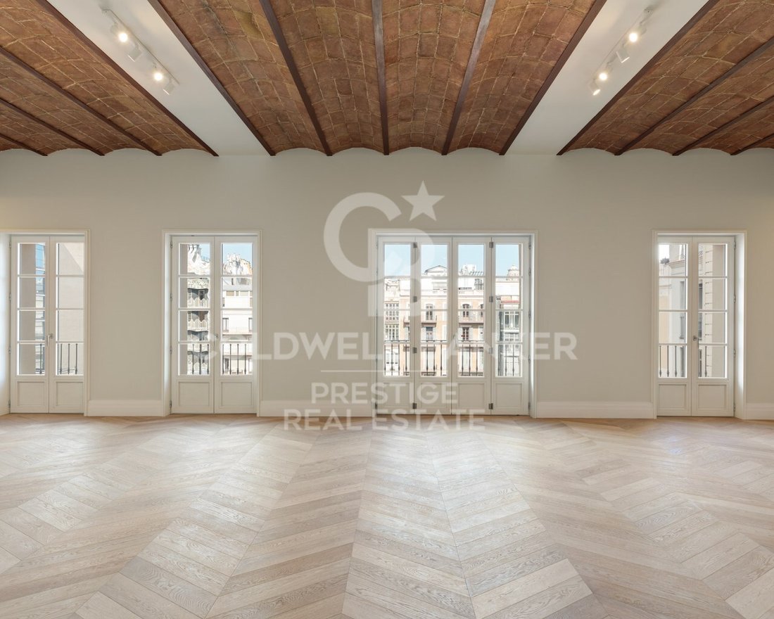 Apartment in Eixample, Barcelona, Spain 2 - 17800106