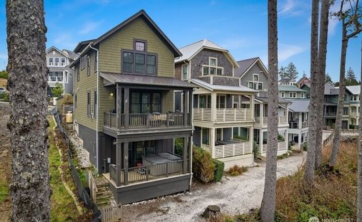 House in Copalis Crossing, Washington, United States 1